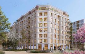 New residential complex with apartments Hauts-de-Seine, فرانسه. 241,000 € از