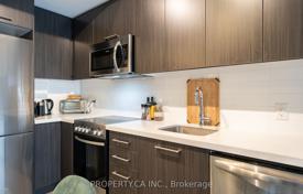 4غرفة آپارتمان  Etobicoke, کانادا. C$724,000