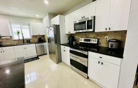4غرفة خانه  186 متر مربع میامی, ایالات متحده آمریکا. $650,000