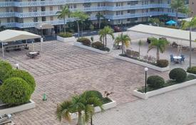 آپارتمان کاندو – Hallandale Beach, فلوریدا, ایالات متحده آمریکا. $339,000