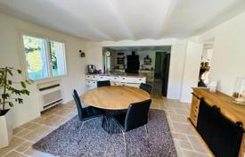 7غرفة ویلا  موگینز(فرانسه), فرانسه. 934,000 €