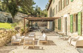 11غرفة ویلا  L'Isle-sur-la-Sorgue, فرانسه. 1,790,000 €