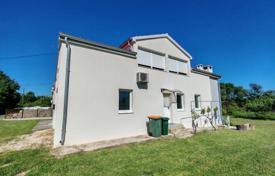 9غرفة خانه  260 متر مربع Zadar County, کرواسی. 390,000 €