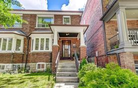  دو خانه بهم متصل – Euclid Avenue, تورنتو, انتاریو,  کانادا. C$1,971,000