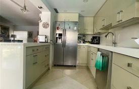 3غرفة خانه  128 متر مربع میامی, ایالات متحده آمریکا. $825,000