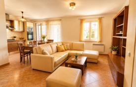 2غرفة آپارتمان  76 متر مربع روینج, کرواسی. 288,000 €
