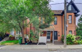  دو خانه بهم متصل – Old Toronto, تورنتو, انتاریو,  کانادا. C$1,289,000