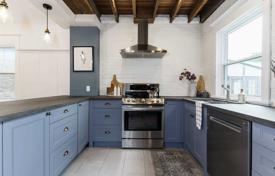 8غرفة  دو خانه بهم متصل Old Toronto, کانادا. C$1,224,000