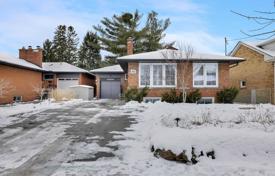 5غرفة خانه  Etobicoke, کانادا. C$2,276,000