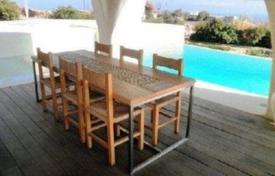 دو خانه بهم چسبیده – Elia, میکونوس, جزایر اژه,  یونان. 3,000,000 €