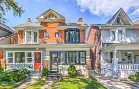  دو خانه بهم متصل – Old Toronto, تورنتو, انتاریو,  کانادا. C$1,270,000