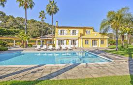 6غرفة ویلا  452 متر مربع موگینز(فرانسه), فرانسه. 2,985,000 €
