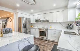 4غرفة  دو خانه بهم متصل Old Toronto, کانادا. C$1,885,000