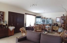 3غرفة دو خانه بهم چسبیده 220 متر مربع لیماسول, قبرس. 390,000 €
