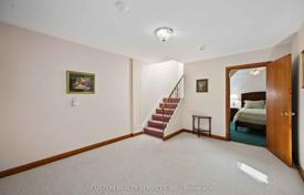 9غرفة خانه  Etobicoke, کانادا. C$2,559,000