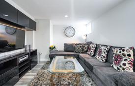 9غرفة خانه  Etobicoke, کانادا. C$1,438,000