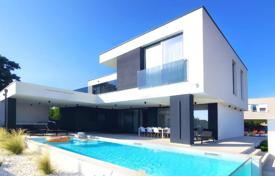 5غرفة خانه  240 متر مربع Zadar County, کرواسی. 970,000 €