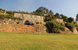 دو خانه بهم چسبیده – Miño, Galicia, اسپانیا. 3,000 € هفته ای