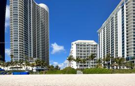 2غرفة شقق في الوحدات السكنية 103 متر مربع Collins Avenue, ایالات متحده آمریکا. $735,000