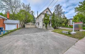 خانه  – نورث یورک, تورنتو, انتاریو,  کانادا. C$2,219,000