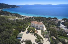 11غرفة ویلا  450 متر مربع Le Lavandou, فرانسه. 4,400,000 €
