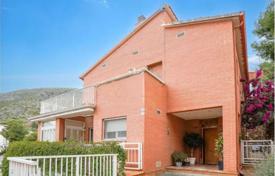 4غرفة ویلا  356 متر مربع کاستلدفلز, اسپانیا. 975,000 €