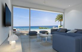 6غرفة دو خانه بهم چسبیده Famagusta, قبرس. 2,350,000 €