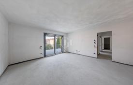 2غرفة آپارتمان  120 متر مربع Desenzano del Garda, ایتالیا. 600,000 €