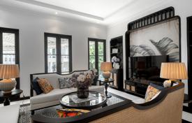 7غرفة ویلا  750 متر مربع Jalan Umalas, اندونزی. $2,700,000