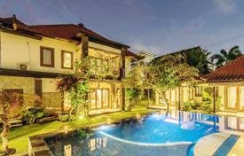 5غرفة ویلا  230 متر مربع Canggu, اندونزی. $1,422,000