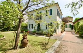 4غرفة ویلا  415 متر مربع Riccione, ایتالیا. 3,500,000 €