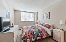 آپارتمان  – نورث یورک, تورنتو, انتاریو,  کانادا. C$805,000