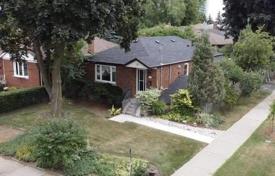 خانه  – Etobicoke, تورنتو, انتاریو,  کانادا. C$1,783,000