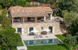 6غرفة ویلا  La Croix-Valmer, فرانسه. 2,090,000 €