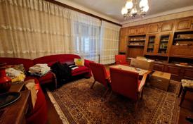 10غرفة خانه  300 متر مربع Kastav, کرواسی. 395,000 €