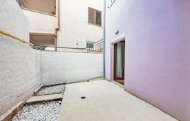 آپارتمان  – پولا, Istria County, کرواسی. 93,000 €