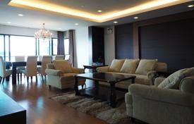 3غرفة شقق في الوحدات السكنية Sathon, تایلند. $2,740 في الأسبوع