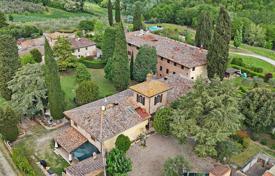 15غرفة کاخ  381 متر مربع Castelnuovo Berardenga, ایتالیا. 670,000 €