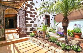 6غرفة ویلا  261 متر مربع Tamaimo, اسپانیا. 495,000 €