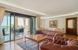 6غرفة آپارتمان  کروآزت, فرانسه. 4,100,000 €