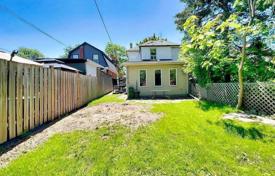  دو خانه بهم متصل – York, تورنتو, انتاریو,  کانادا. C$1,118,000