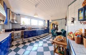5غرفة خانه  568 متر مربع Bucharest, رومانی. 1,300,000 €