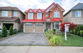 خانه  – اسکاربرو، تورنتو, تورنتو, انتاریو,  کانادا. C$1,387,000