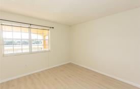 آپارتمان کاندو – Pembroke Pines, Broward, فلوریدا,  ایالات متحده آمریکا. $350,000