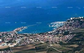 زمین تجاری Umag, کرواسی. 299,000 €