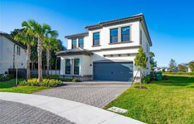 5غرفة خانه  311 متر مربع Tamarac, ایالات متحده آمریکا. $1,149,000