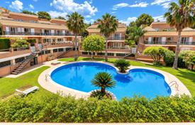 6غرفة خانه  685 متر مربع سالو, اسپانیا. 950,000 €