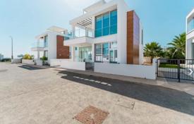 4غرفة دو خانه بهم چسبیده 150 متر مربع Protaras, قبرس. 750,000 €