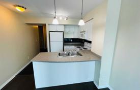 5غرفة آپارتمان  Yonge Street, کانادا. C$926,000