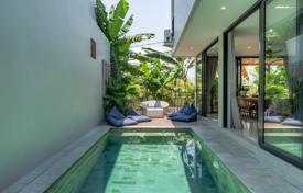 4غرفة ویلا  200 متر مربع Batu Bolong Beach, اندونزی. $405,000